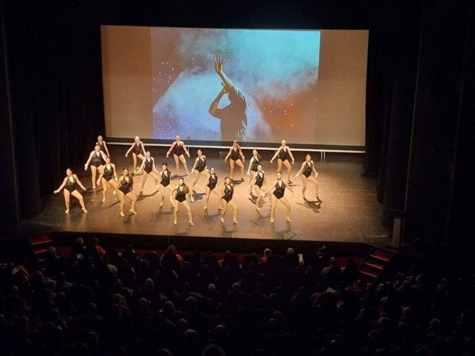 Dancers on Stage